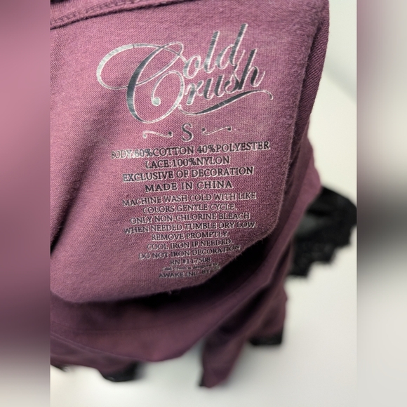 Cold Crush Small Womens T-shirt Burgundy with Black Lace Edges 'Los Angeles' - Picture 4 of 9